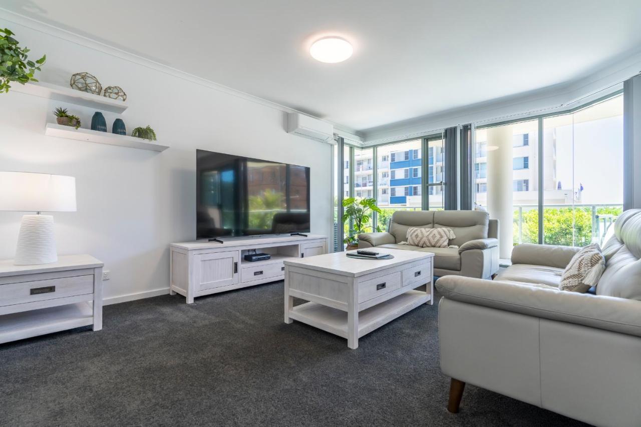 Sails Apartments Форстер Экстерьер фото